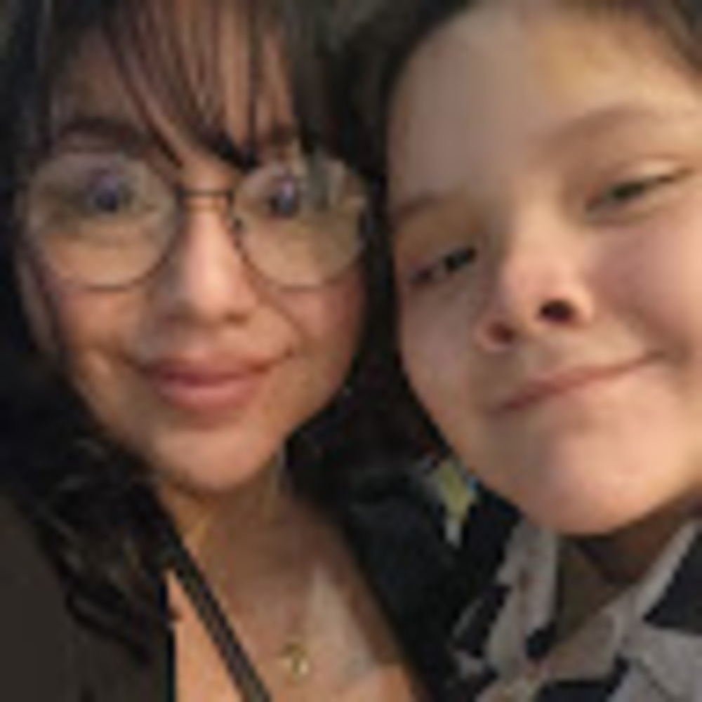 Meet your Posher, Mamafeelsbueno